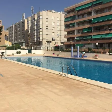 Apartamento Fantastic Location - Ground Floor In Walking Distance To The