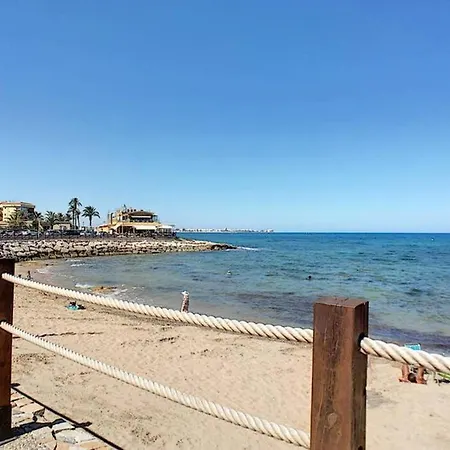 Fantastic Location - Ground Floor In Walking Distance To The Apartamento