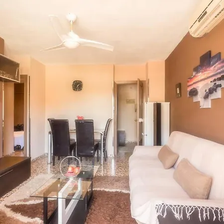Fantastic Location - Ground Floor In Walking Distance To The Apartamento