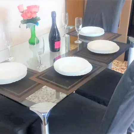 Fantastic Location - Ground Floor In Walking Distance To The Apartamento Torrevieja